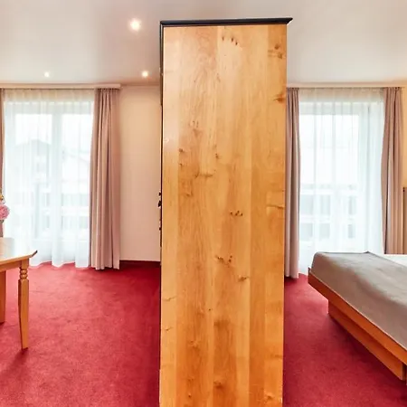 Riezler Hof Szálloda