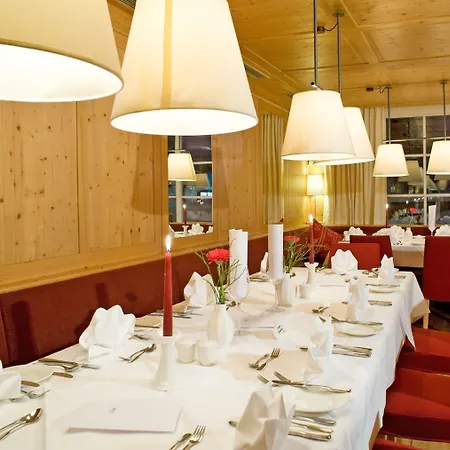 فندق Riezler Hof 4*